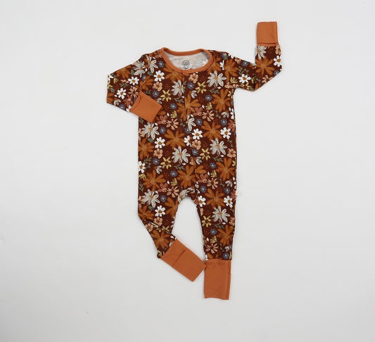 Meadows and Mocha Magnetic Sleeper